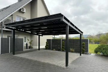 Ecosolarcarport Luxo Doppel-Solarcarport in Deutschland – Wasserdichtes Dach für optimalen Regenschutz